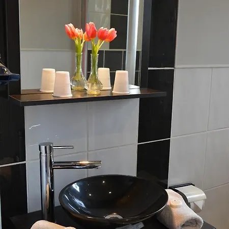 B&B A L'Essentiel Bed & Breakfast Thulin